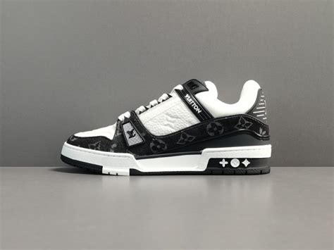 lv runners|lv trainers black and white.